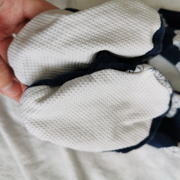 Laifa (now Zippyjamz) 12-24m Blue and Clouds Sleeper - Picture 8 of 11